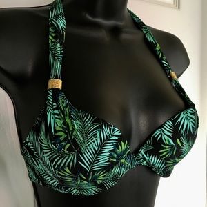 🌟🦋 3/$13 Padded Push Up Underwire Bikini top